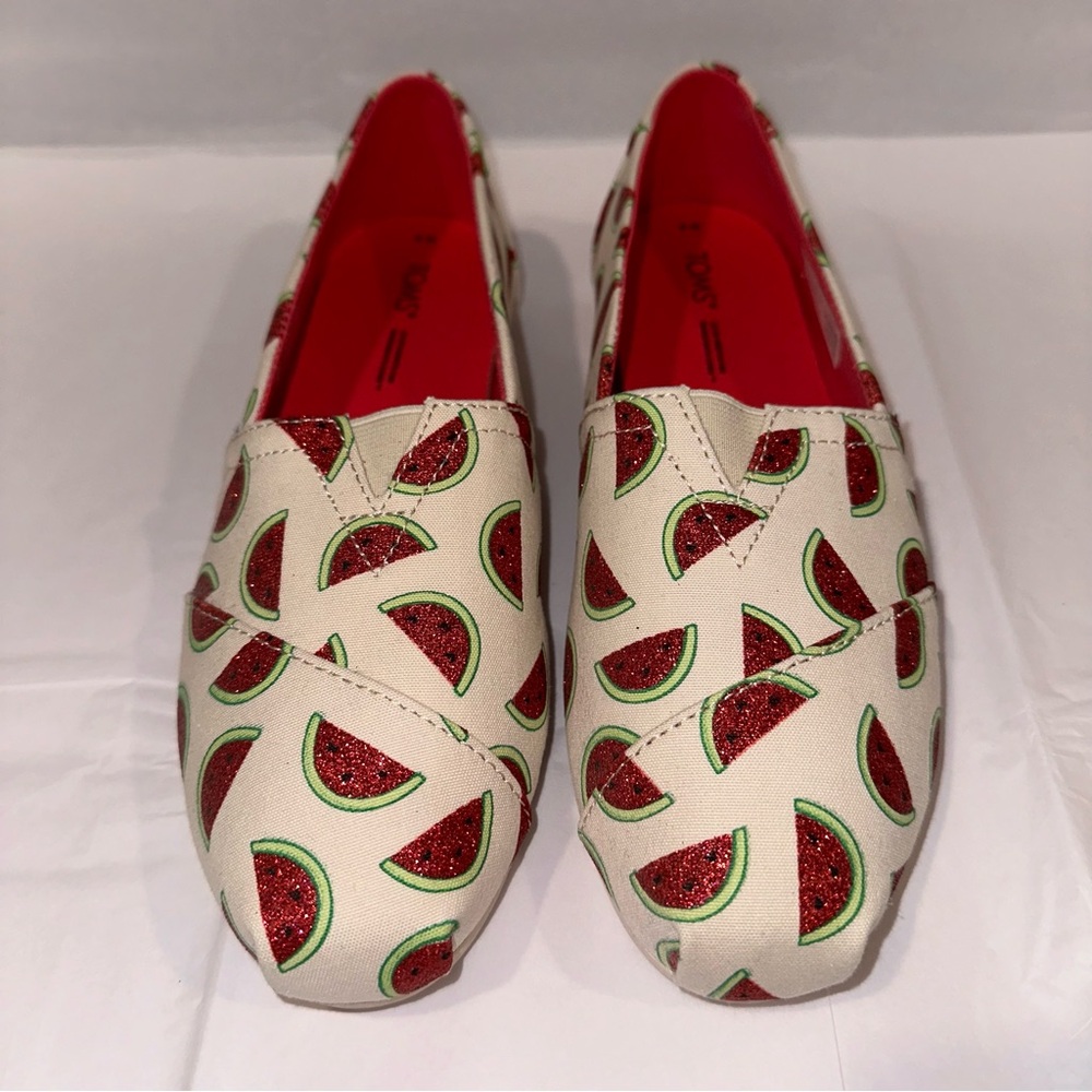 TOMS NWOT Alpargata Sparkly Watermelon Slip-On Shoes Women’s 8 Brand New